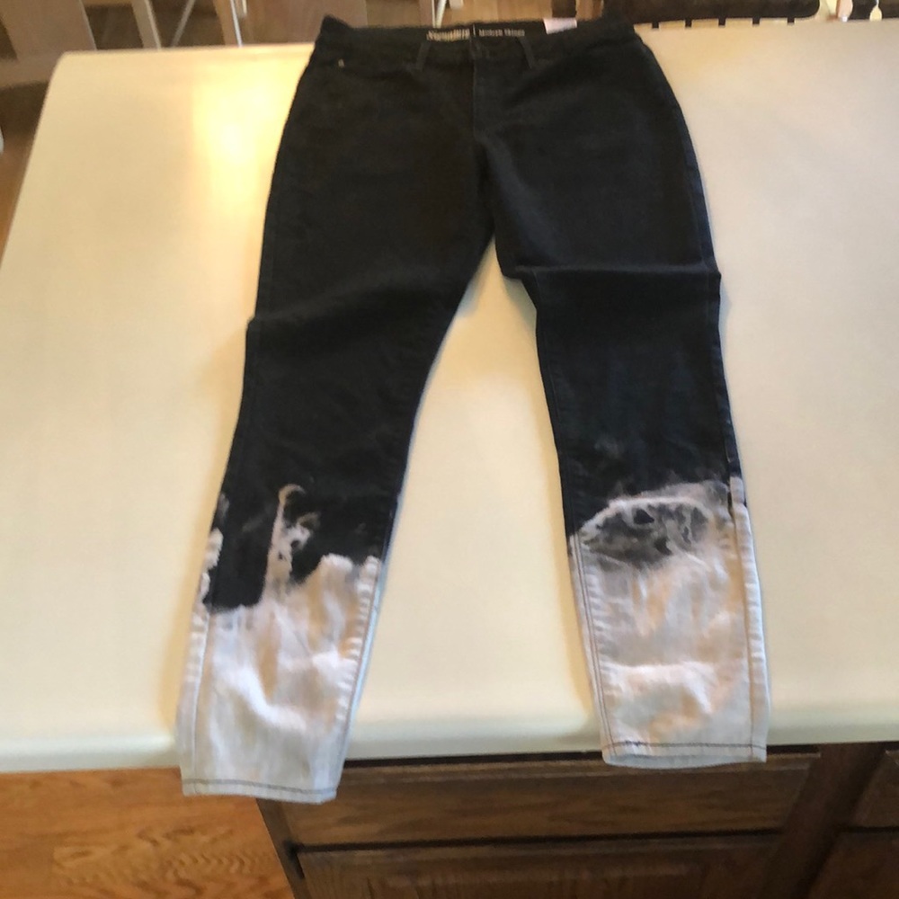 Signature Levi’s Black jeans tie-dye distressed bottoms Levi Strauss & Co 8 - Picture 1 of 8